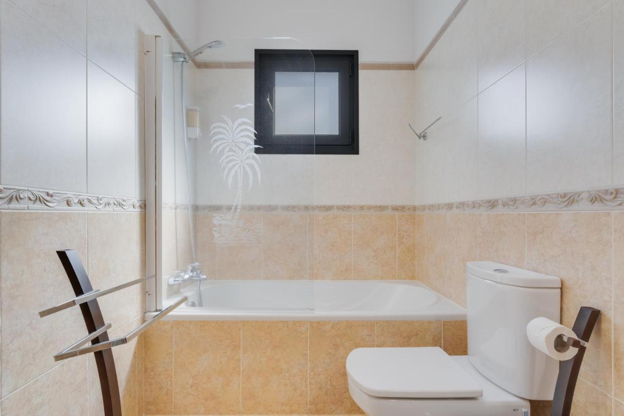 3B Villa Heated Pool Barbecue Games Room Funchal  Extérieur photo